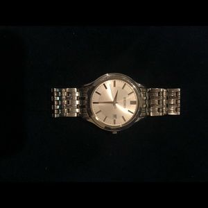 men’s Seiko silver watch